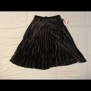 Free press size s black skirt brand new with tags